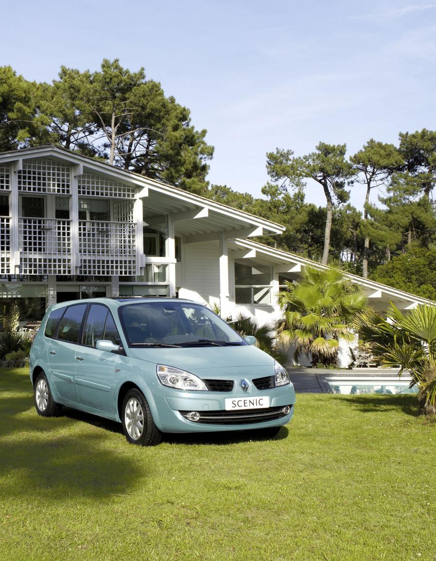  Renault Grand Scenic 2006 года  (фото 21 из 28)